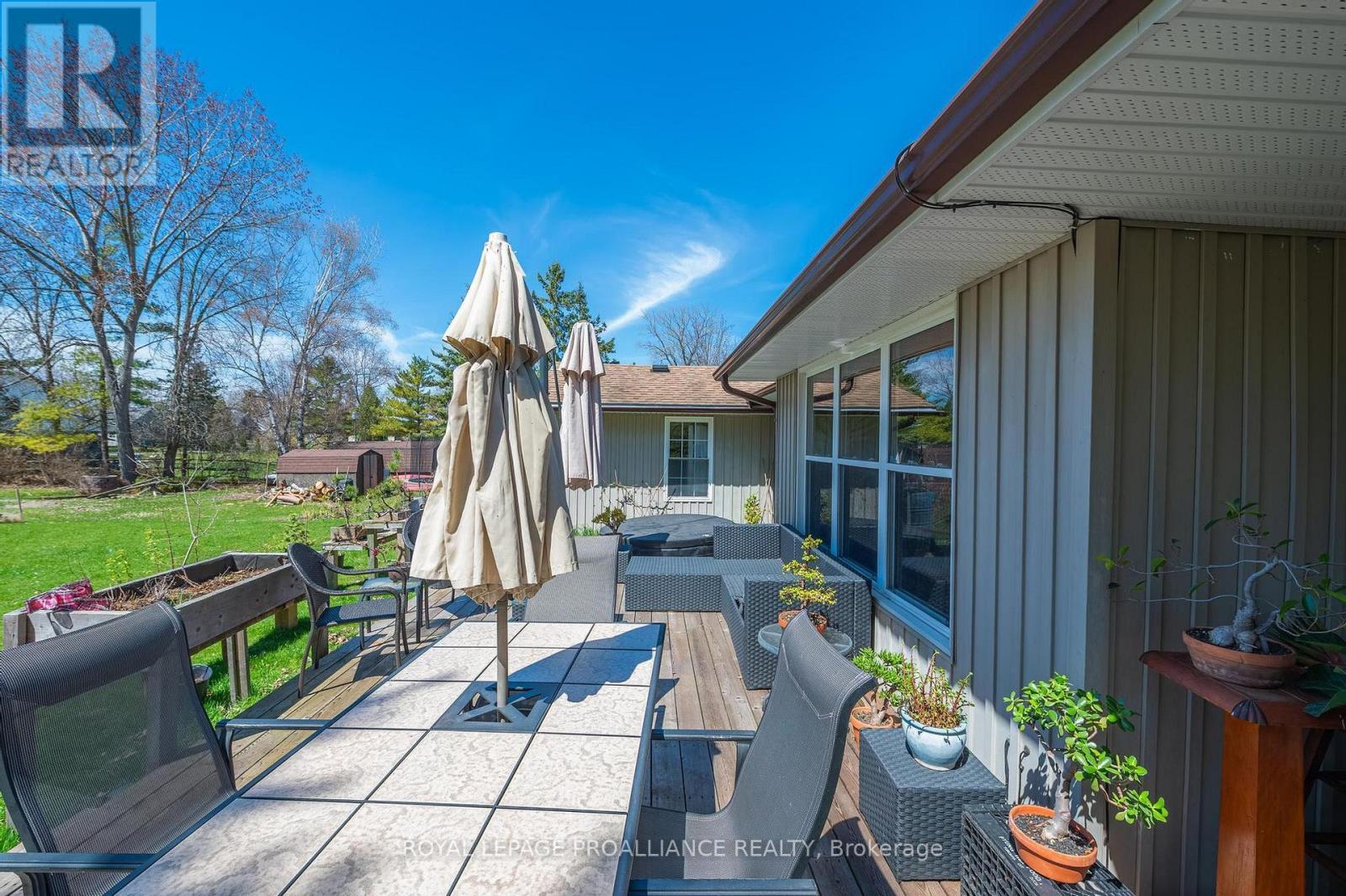 












280 PRESQU'ILE PARKWAY

,
Brighton,




Ontario
K0K1H0

