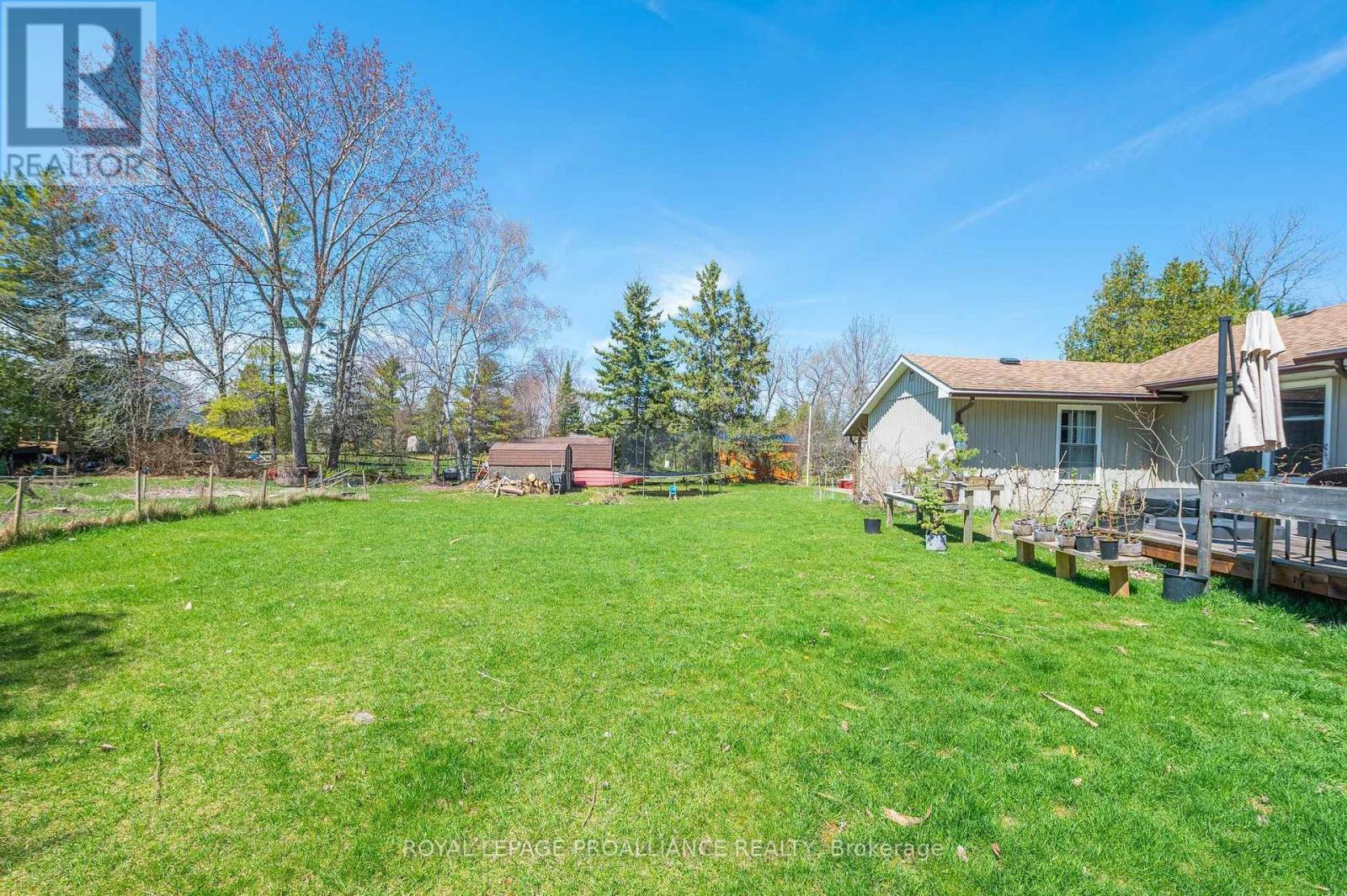












280 PRESQU'ILE PARKWAY

,
Brighton,




Ontario
K0K1H0

