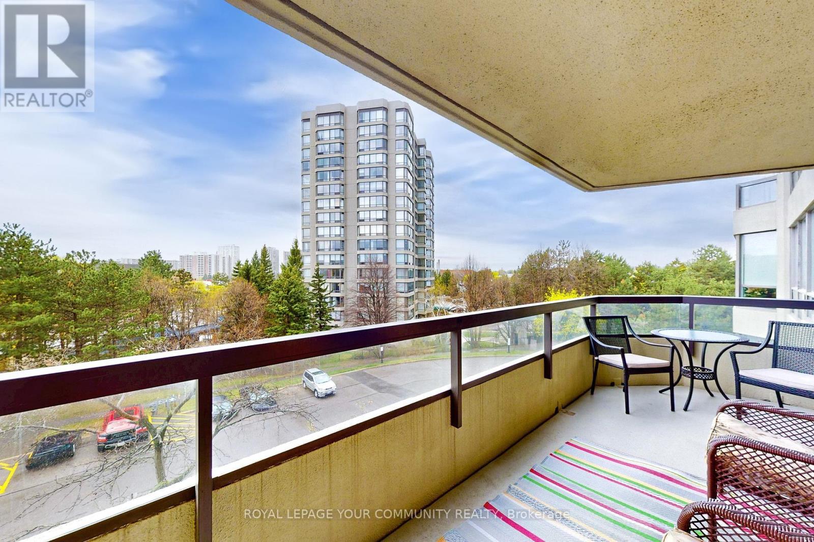 












404 - 24 HANOVER ROAD

,
Brampton,




Ontario
L6S5K8


