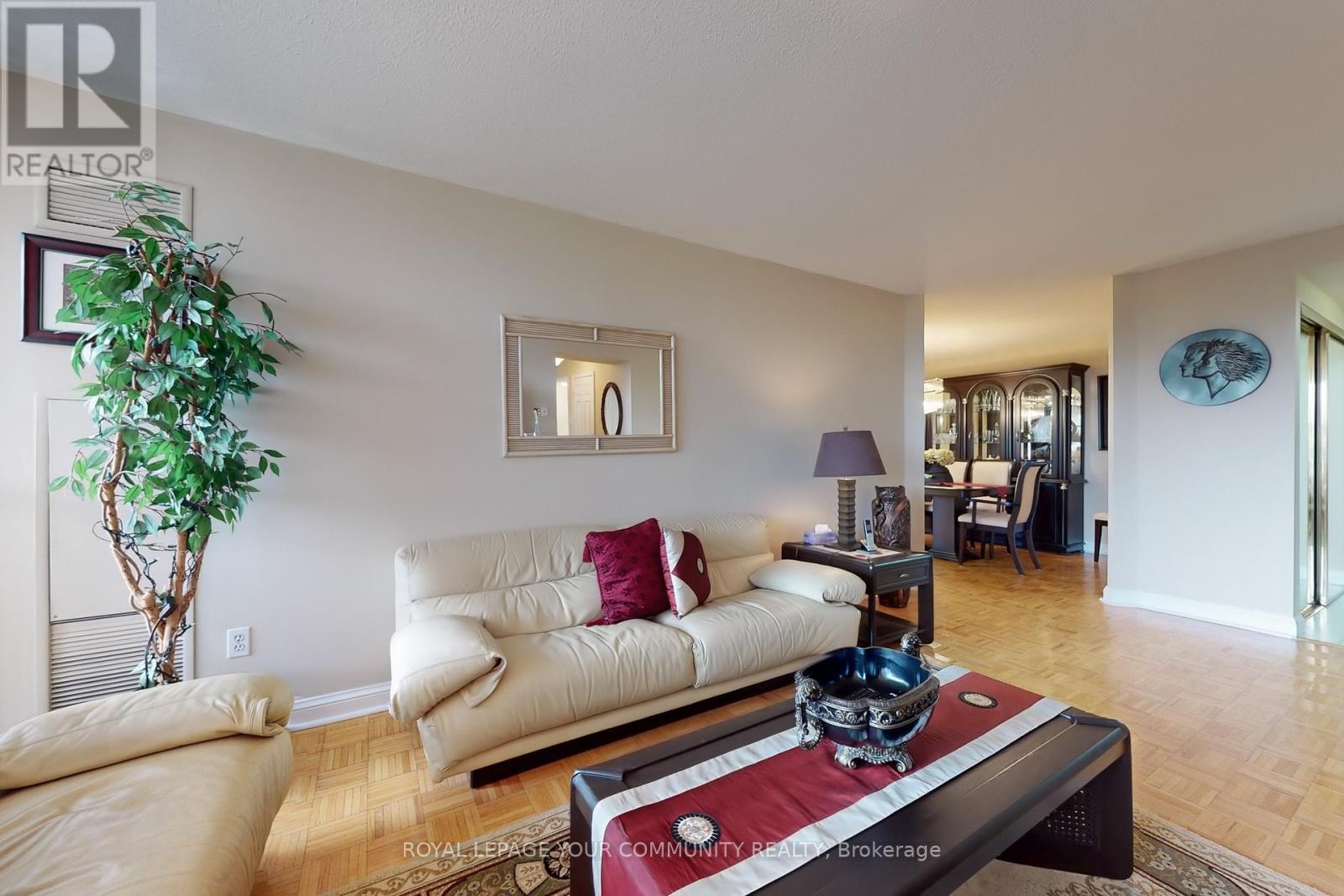 












404 - 24 HANOVER ROAD

,
Brampton,




Ontario
L6S5K8


