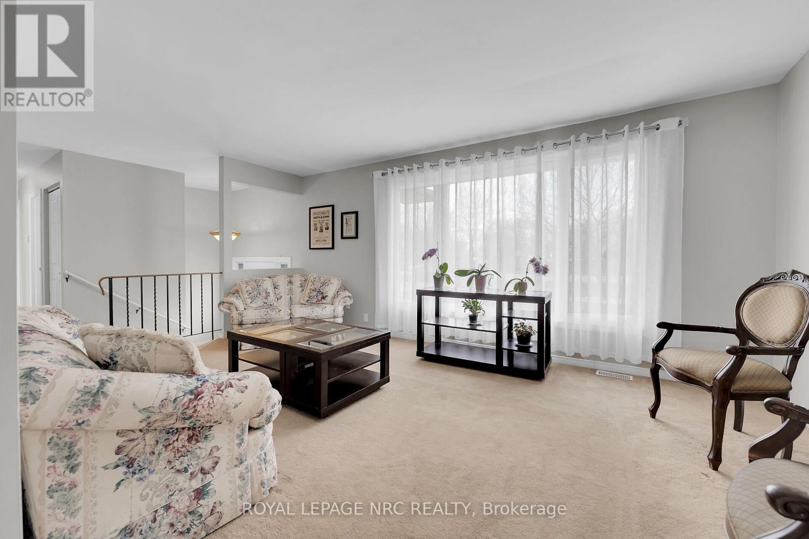 












328 HALDIMAND ROAD 17

,
Haldimand,




Ontario
N1A2W4

