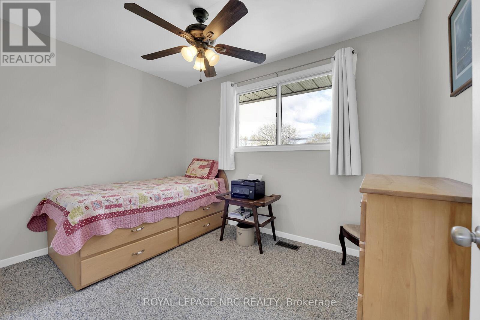 












328 HALDIMAND ROAD 17

,
Haldimand,




Ontario
N1A2W4

