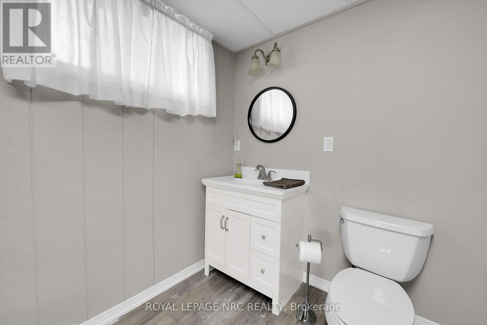 












328 HALDIMAND ROAD 17

,
Haldimand,




Ontario
N1A2W4

