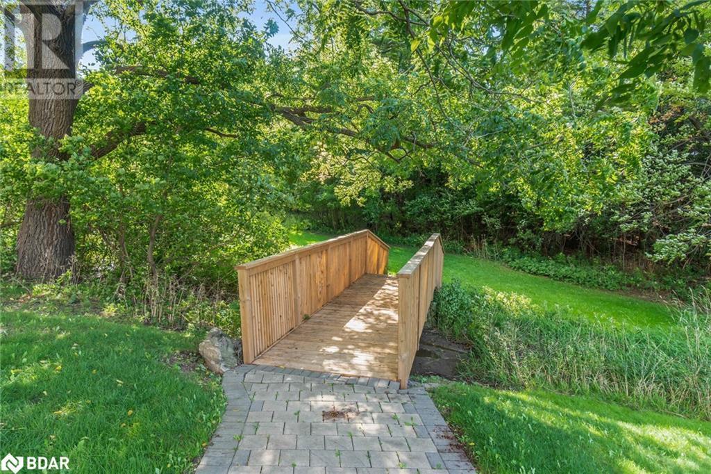 












20 MCFARLANE Drive Unit# 602

,
Georgetown,




Ontario
L7G5J8

