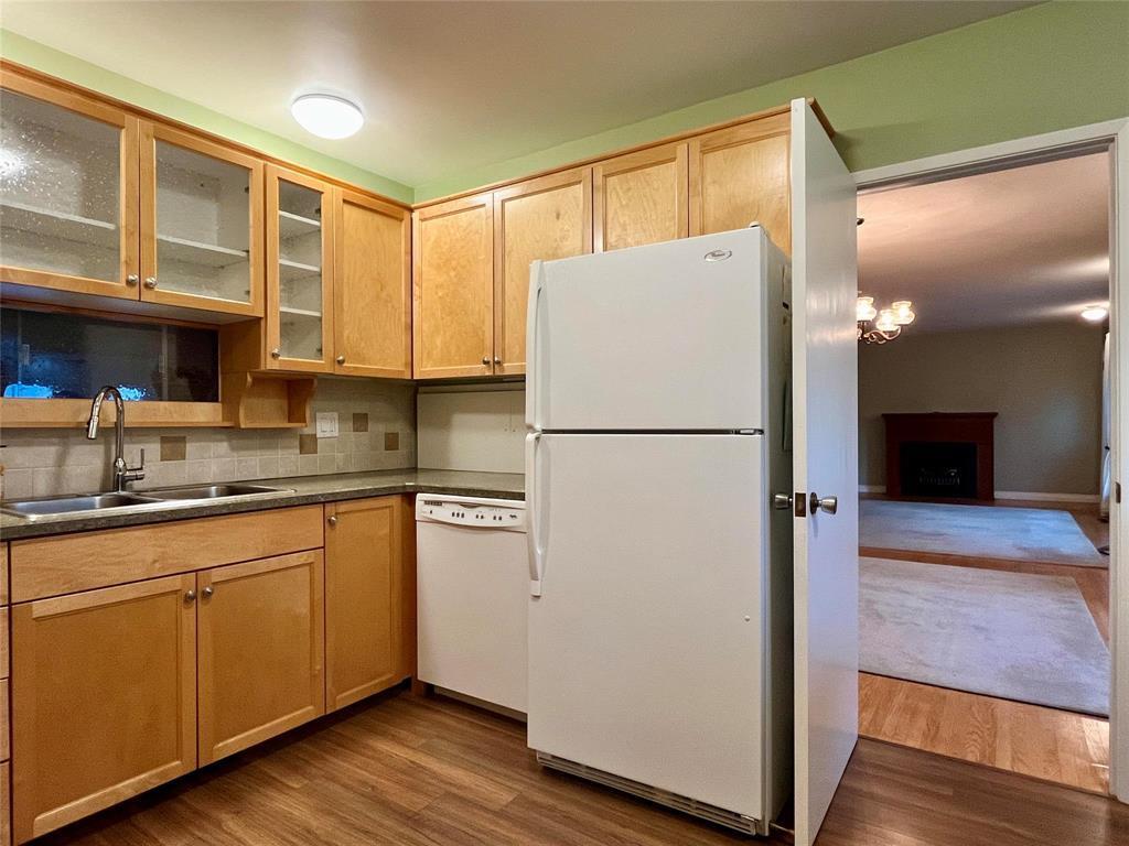 












222 Buckingham Street

,
Boissevain,




Manitoba
R0K0E0

