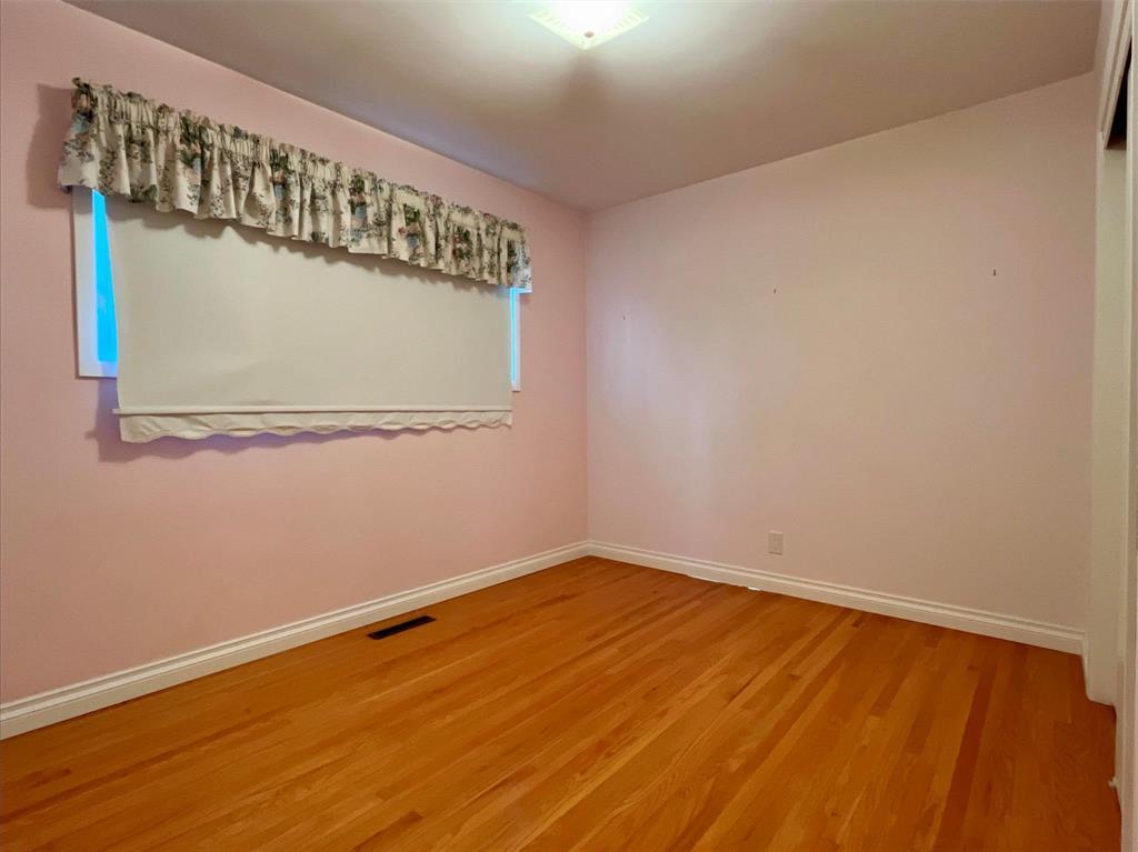 












222 Buckingham Street

,
Boissevain,




Manitoba
R0K0E0

