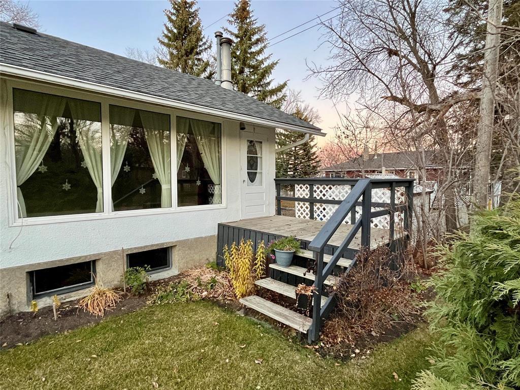 












222 Buckingham Street

,
Boissevain,




Manitoba
R0K0E0

