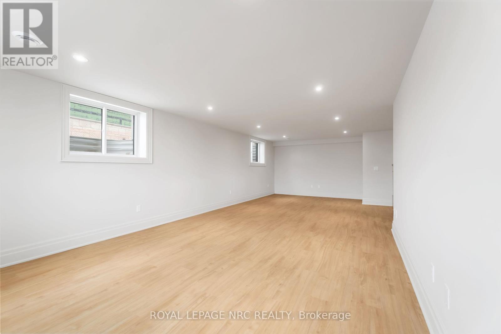 












48 HARVEST DRIVE

,
Niagara-on-the-Lake (Virgil),




Ontario
L0S1J0

