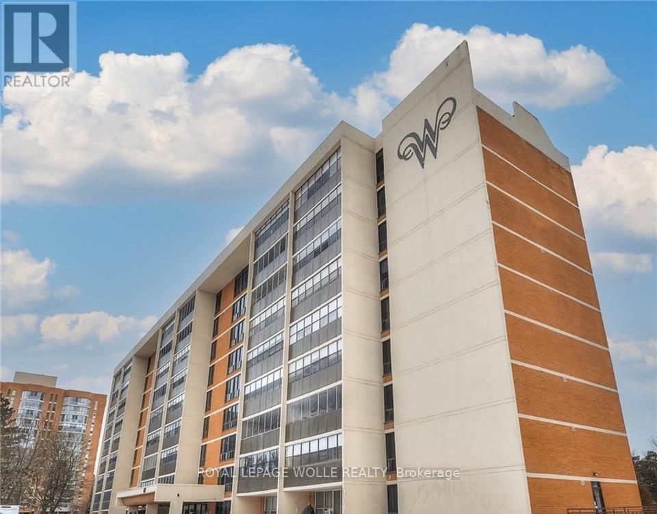 












801 - 65 WESTMOUNT ROAD N

,
Waterloo,




Ontario
N2L5G6

