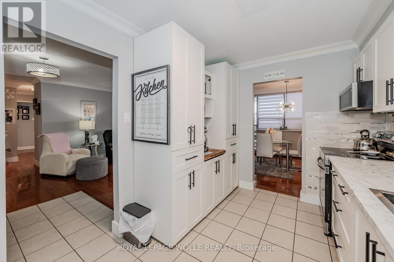 












801 - 65 WESTMOUNT ROAD N

,
Waterloo,




Ontario
N2L5G6

