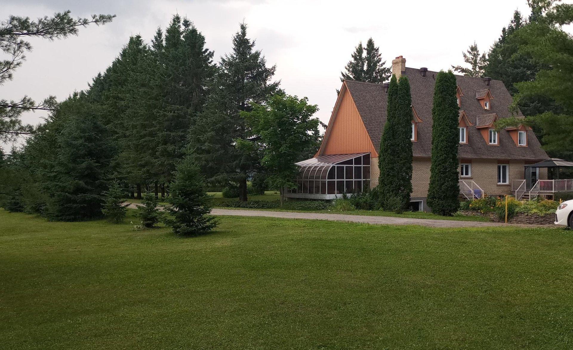









970


Mtée Paiement

,
Gatineau (Gatineau),




QC
J8R3K1

