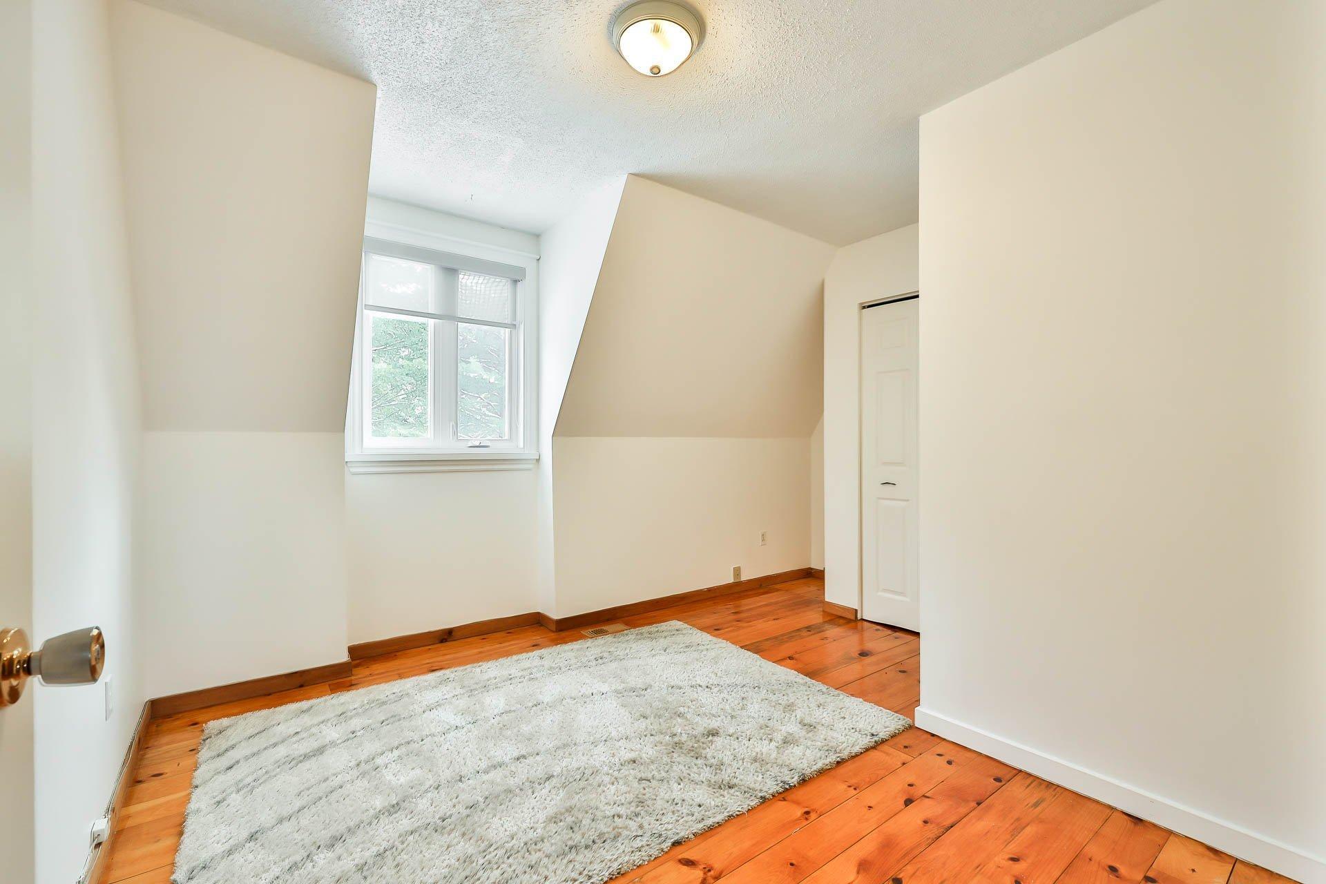 









970


Mtée Paiement

,
Gatineau (Gatineau),




QC
J8R3K1

