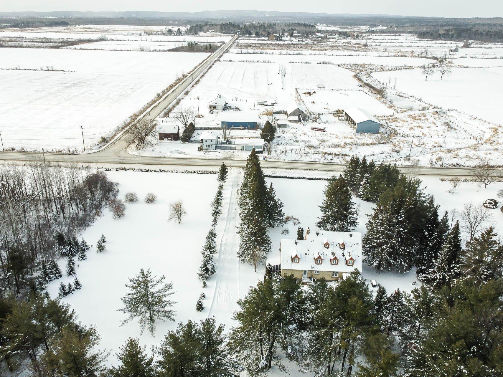 









970


Mtée Paiement

,
Gatineau (Gatineau),




QC
J8R3K1

