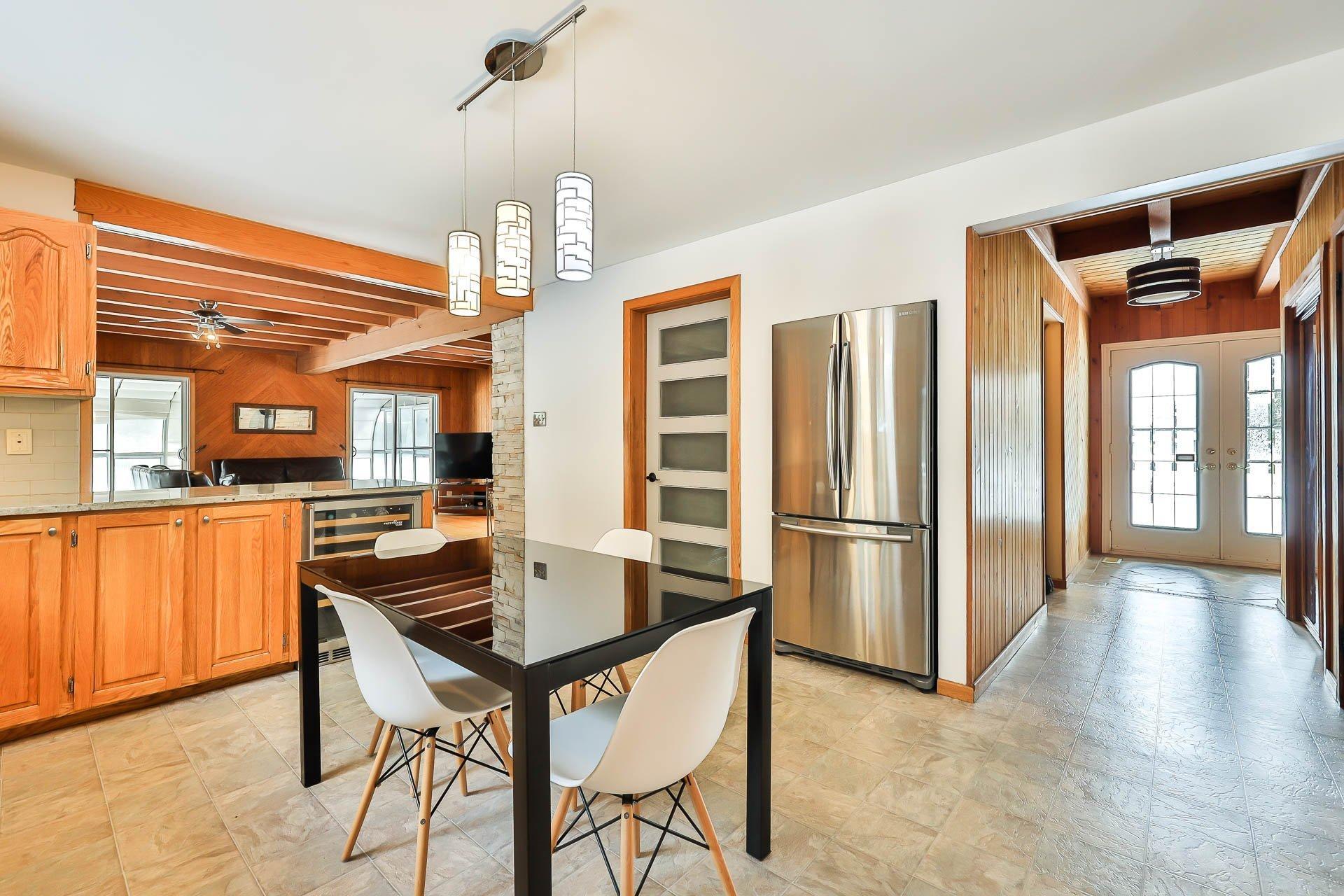 









970


Mtée Paiement

,
Gatineau (Gatineau),




QC
J8R3K1

