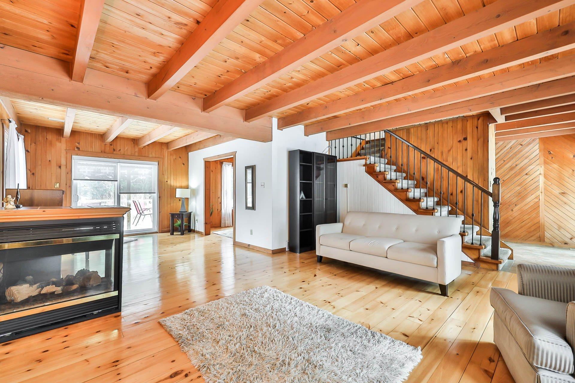 









970


Mtée Paiement

,
Gatineau (Gatineau),




QC
J8R3K1

