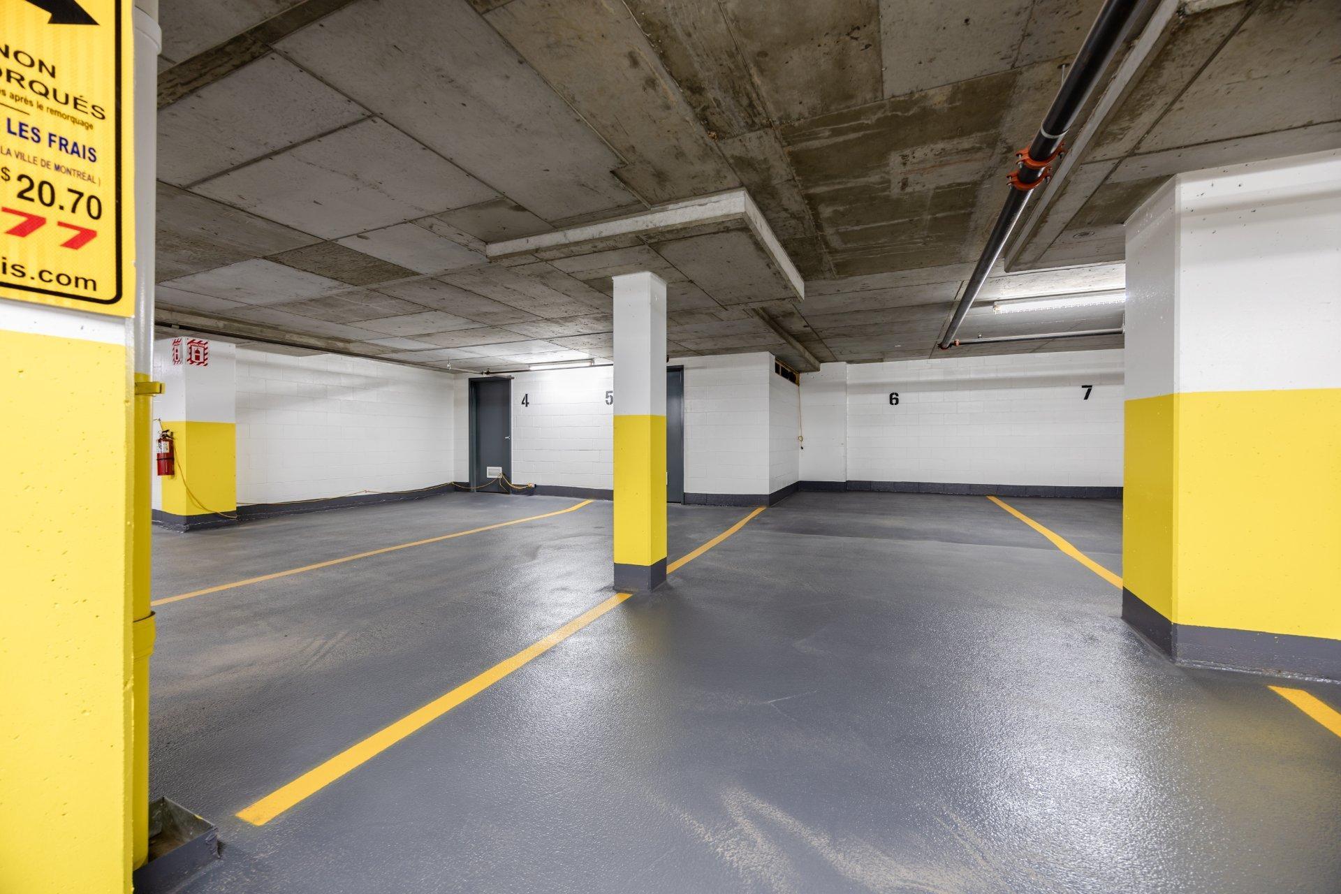 









1100


Rue de la Montagne

, 2601,
Montréal (Ville-Marie),




QC
H3G0A2


