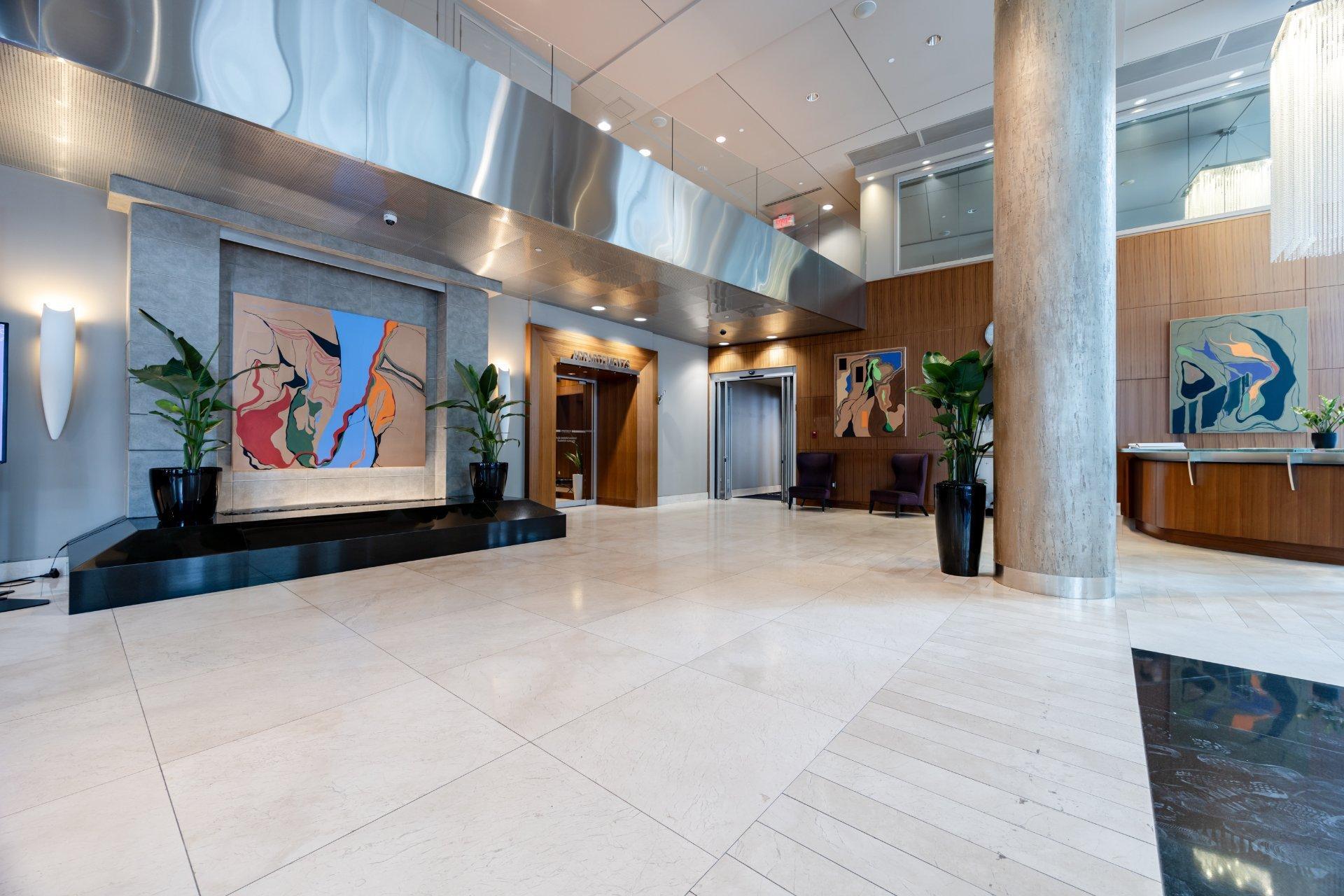 









1100


Rue de la Montagne

, 2601,
Montréal (Ville-Marie),




QC
H3G0A2

