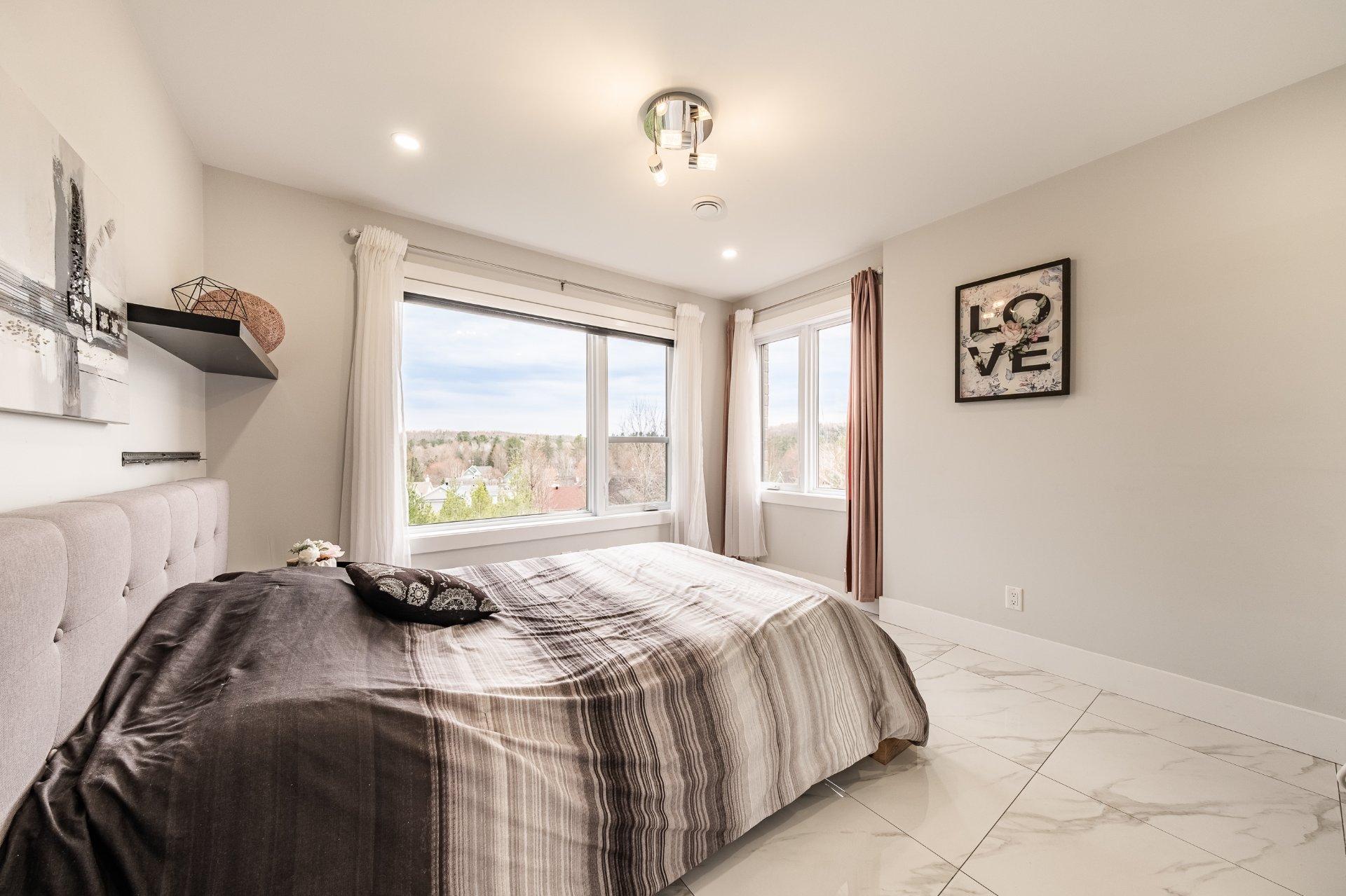 









110


Rue Scott

,
Ayer's Cliff,




QC
J0B1C0

