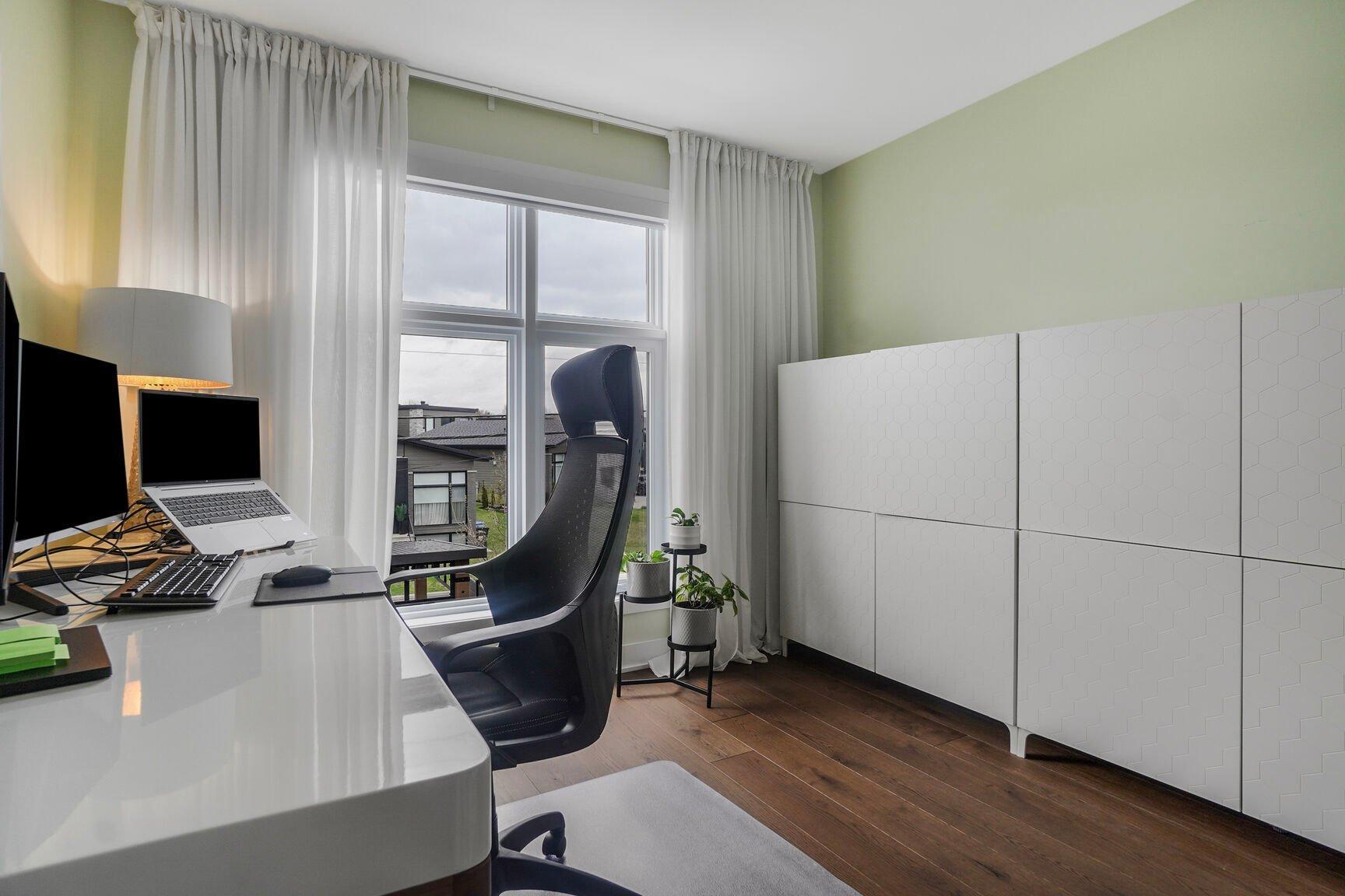 









684


Ch. du Golf

,
Sainte-Julie,




QC
J3Y1Y1

