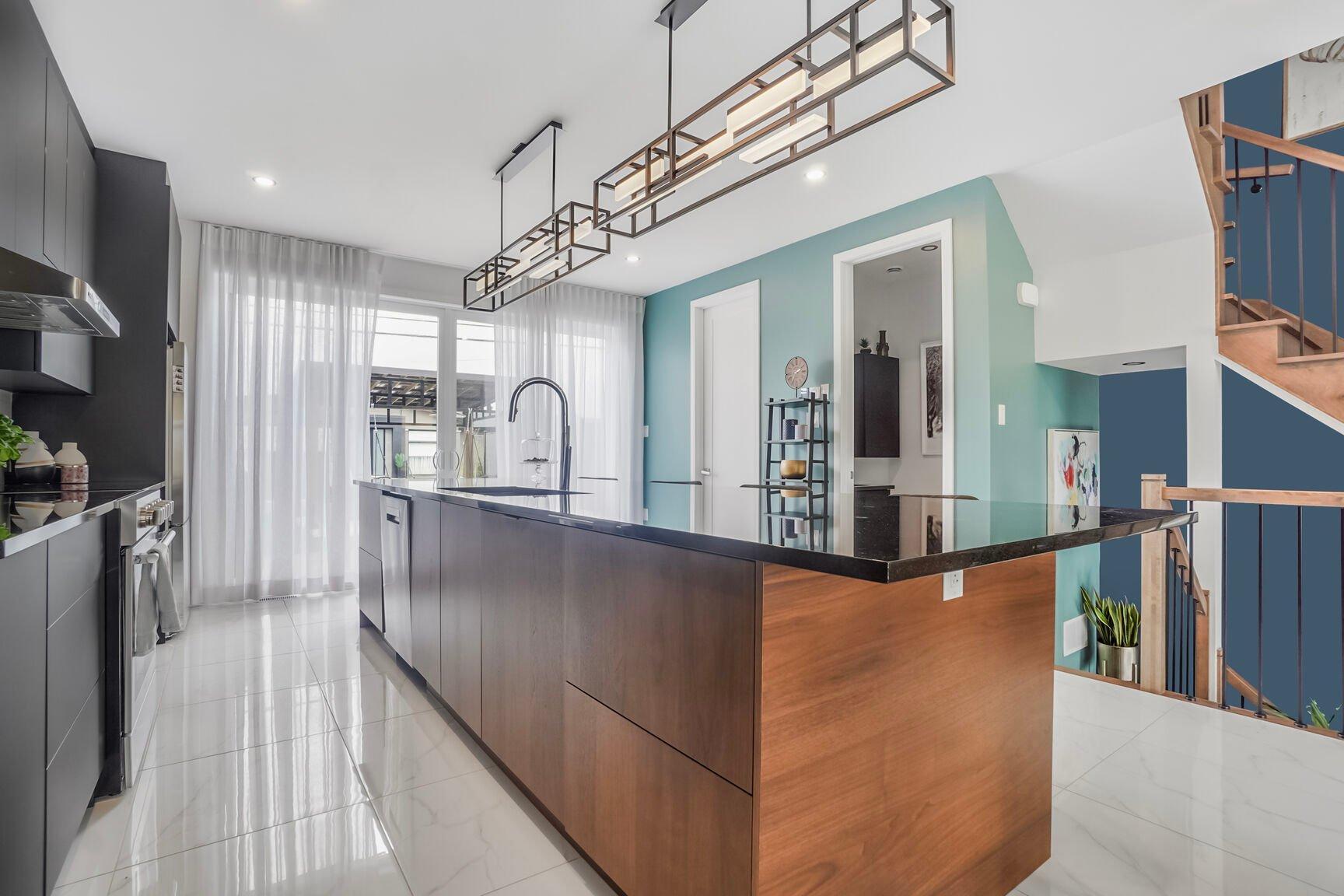 









684


Ch. du Golf

,
Sainte-Julie,




QC
J3Y1Y1

