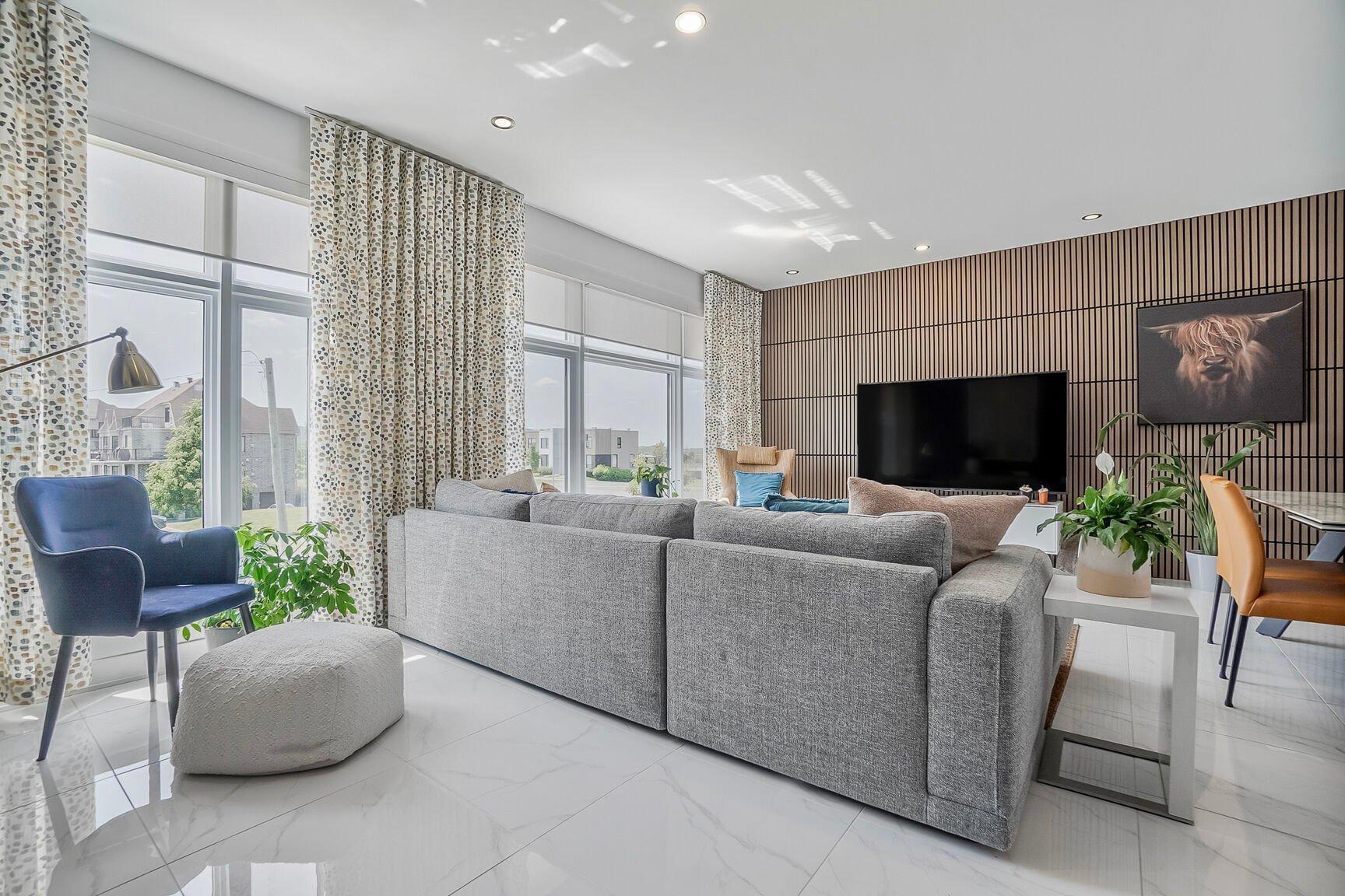 









684


Ch. du Golf

,
Sainte-Julie,




QC
J3Y1Y1

