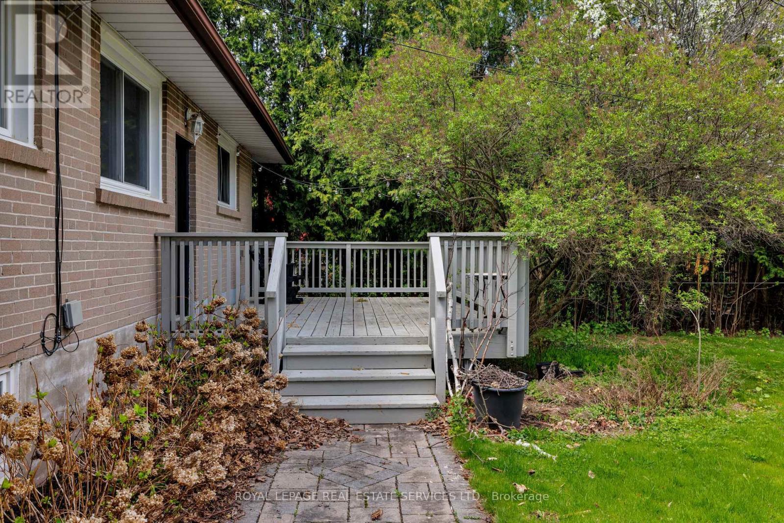 












1181 NEWTON ROAD

,
Oakville,




Ontario
L6H2A1

