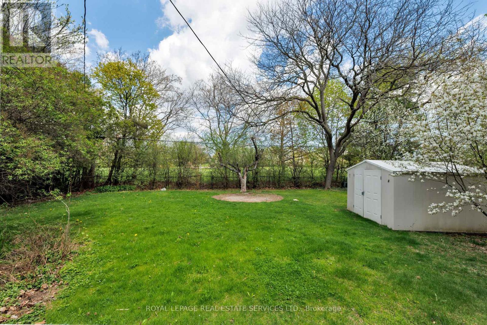 












1181 NEWTON ROAD

,
Oakville,




Ontario
L6H2A1

