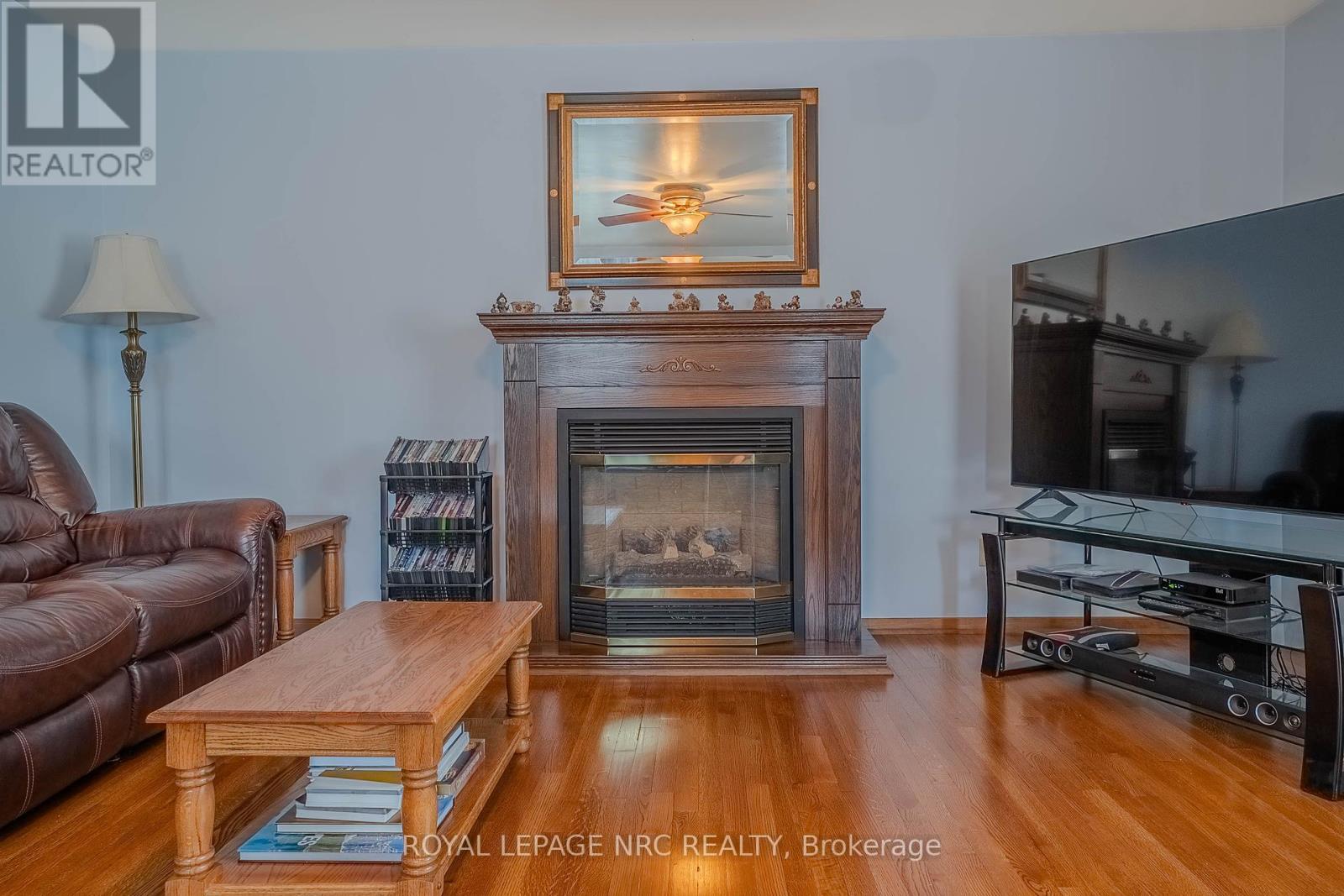 












45 RIDGEWAY ROAD

,
Fort Erie (Crystal Beach),




Ontario
L0S1B0

