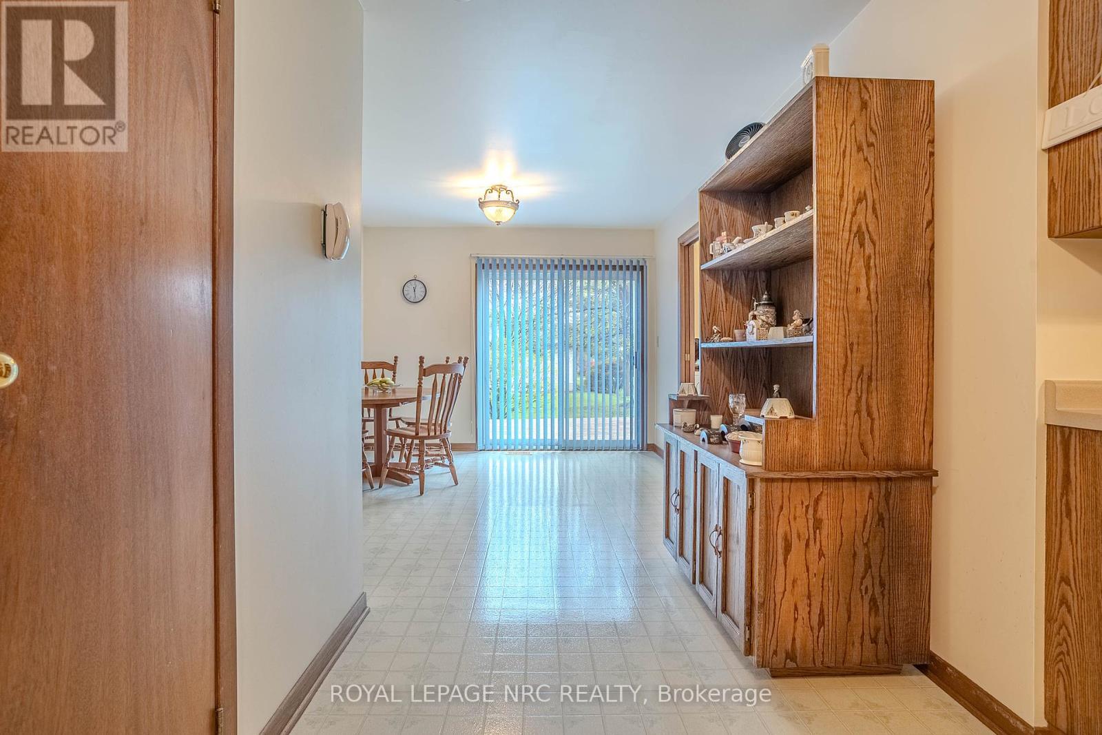












45 RIDGEWAY ROAD

,
Fort Erie (Crystal Beach),




Ontario
L0S1B0


