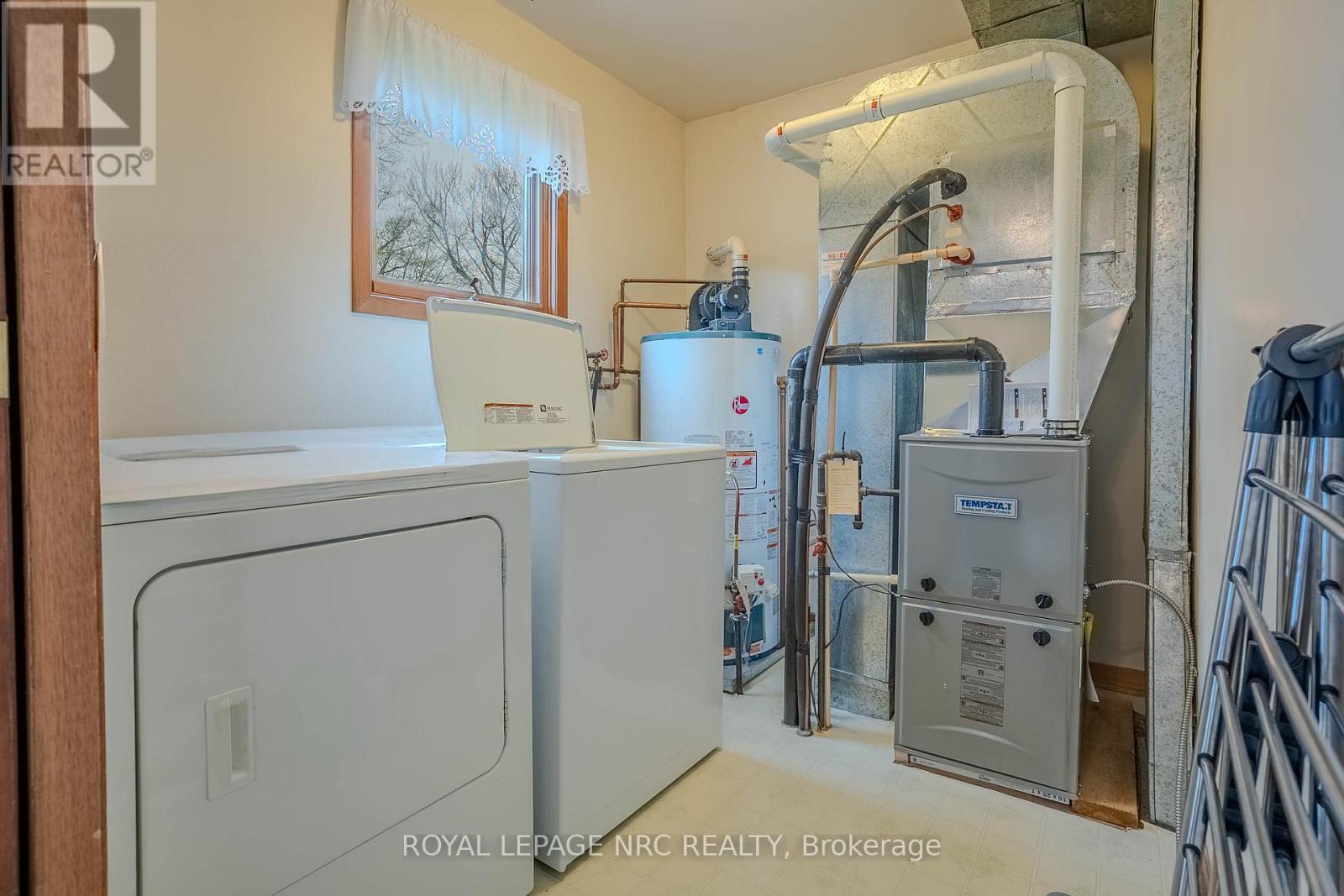 












45 RIDGEWAY ROAD

,
Fort Erie (Crystal Beach),




Ontario
L0S1B0

