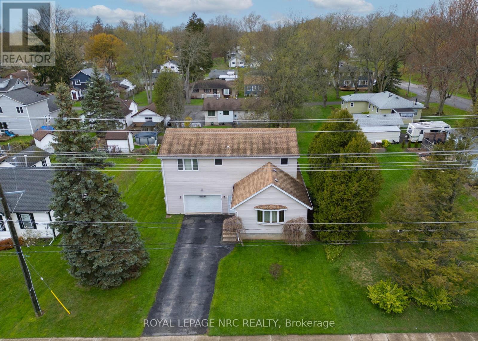 












45 RIDGEWAY ROAD

,
Fort Erie (Crystal Beach),




Ontario
L0S1B0

