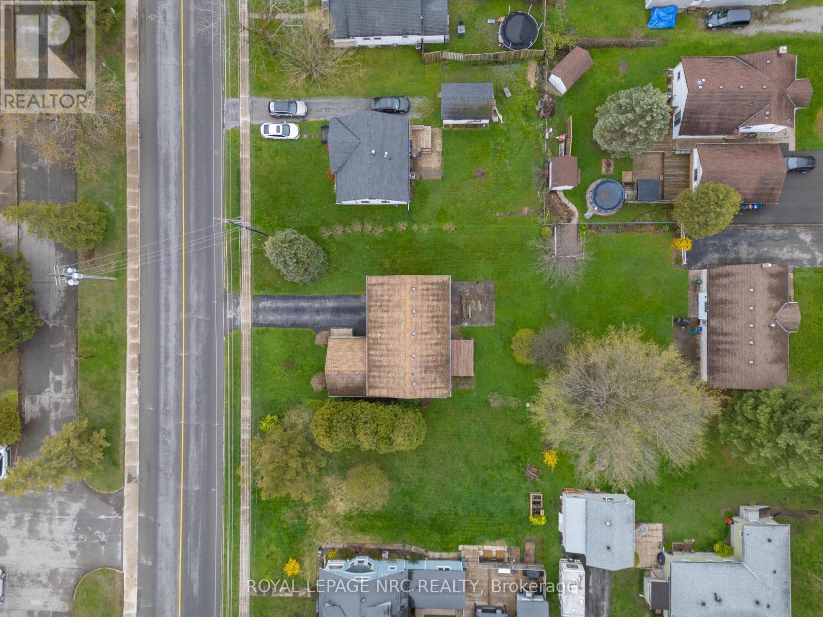 












45 RIDGEWAY ROAD

,
Fort Erie (Crystal Beach),




Ontario
L0S1B0

