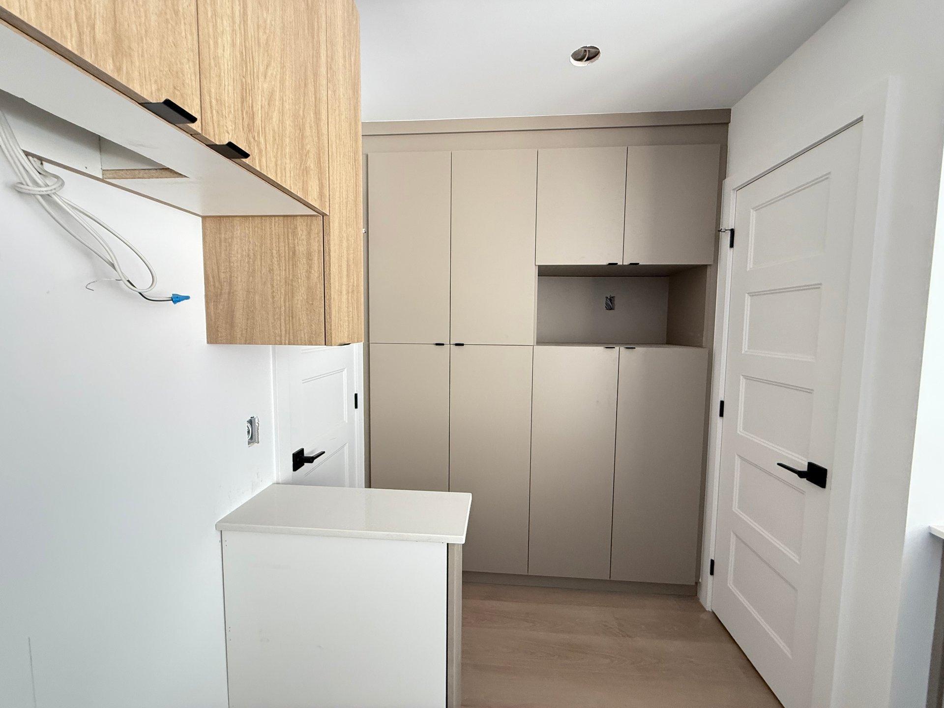 









802


Rue Valiquette

, 4,
Sainte-Adèle,




QC
J8B2M3

