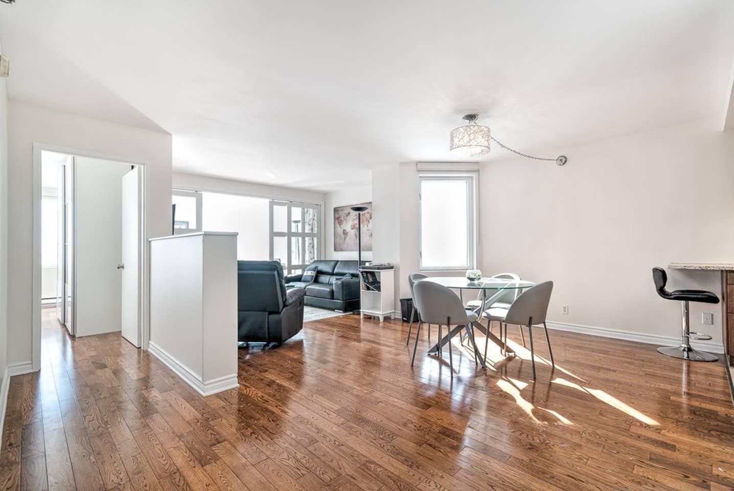 









1050


Av. Amesbury

, 1229,
Montréal (Ville-Marie),




QC
H3H2V1

