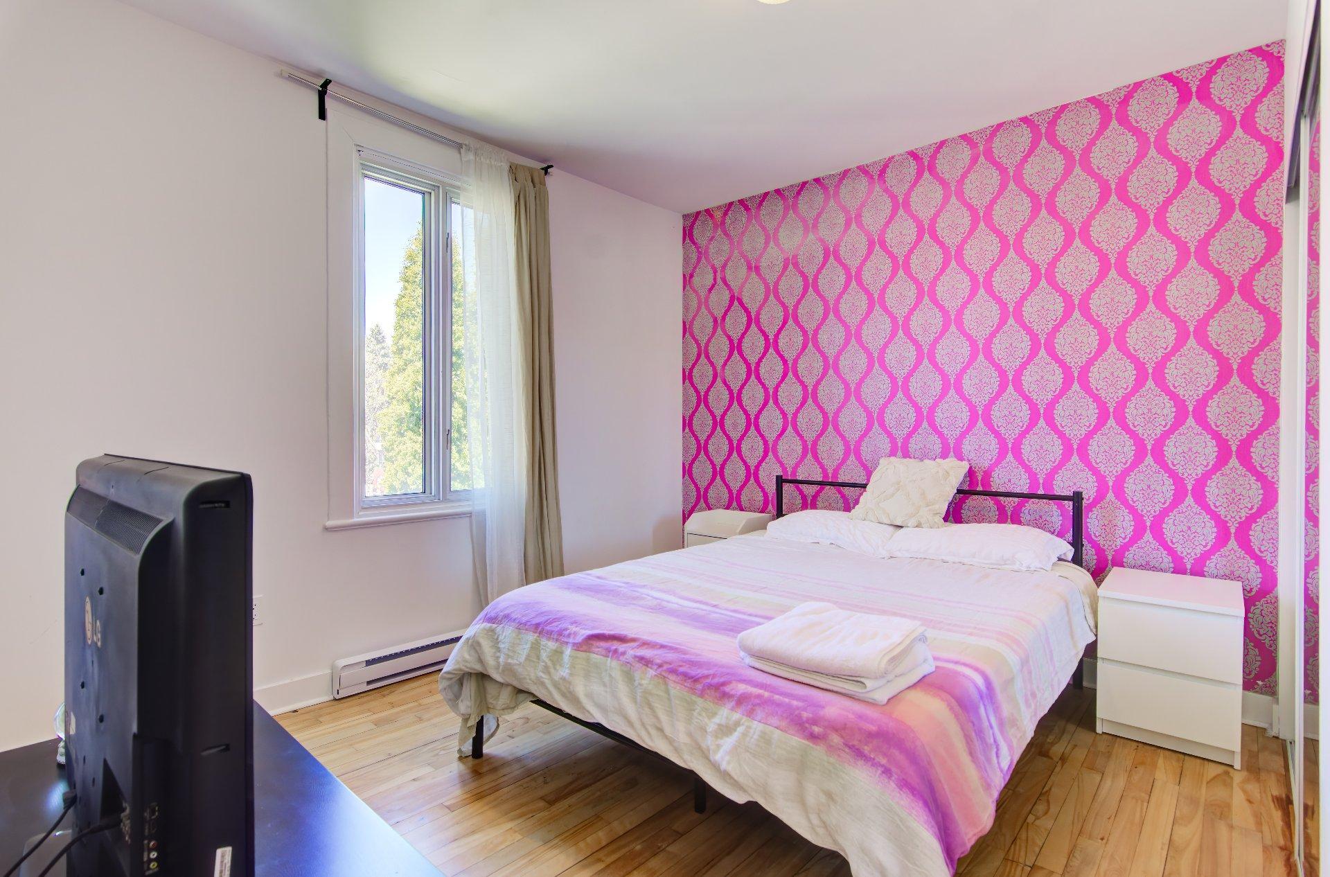 









233


Boul. Churchill

,
Longueuil (Greenfield Park),




QC
J4V2M6

