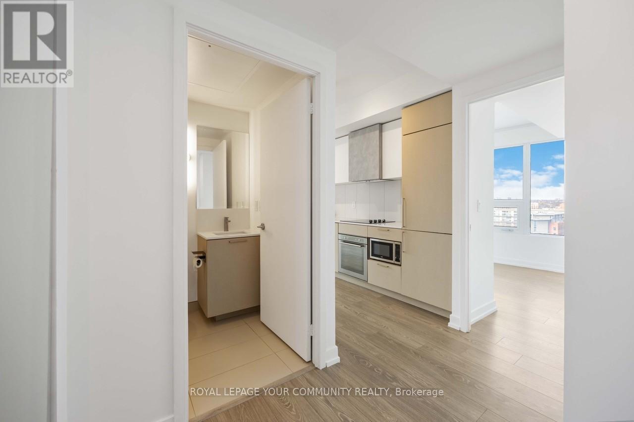 












917 - 19 WESTERN BATTERY ROAD

,
Toronto,




Ontario
M6K0E3

