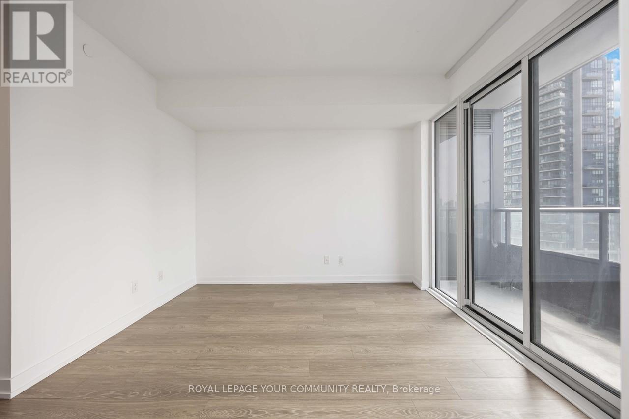 












917 - 19 WESTERN BATTERY ROAD

,
Toronto,




Ontario
M6K0E3

