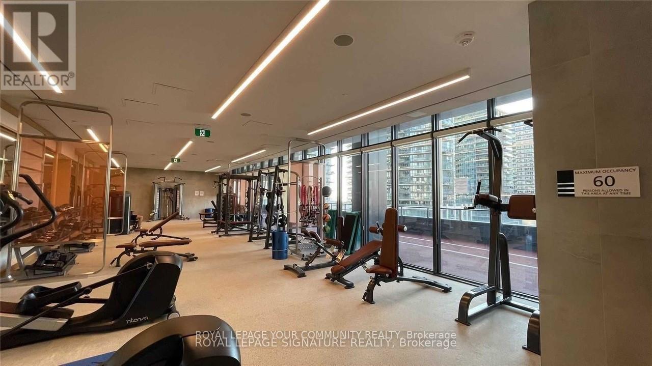 












917 - 19 WESTERN BATTERY ROAD

,
Toronto,




Ontario
M6K0E3

