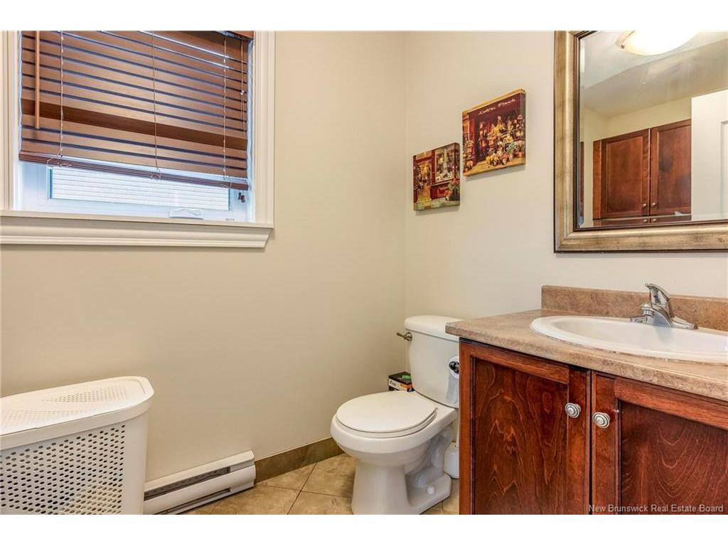 









453


Twin Oaks

DR,
Moncton,




NB
E1G 0J2


