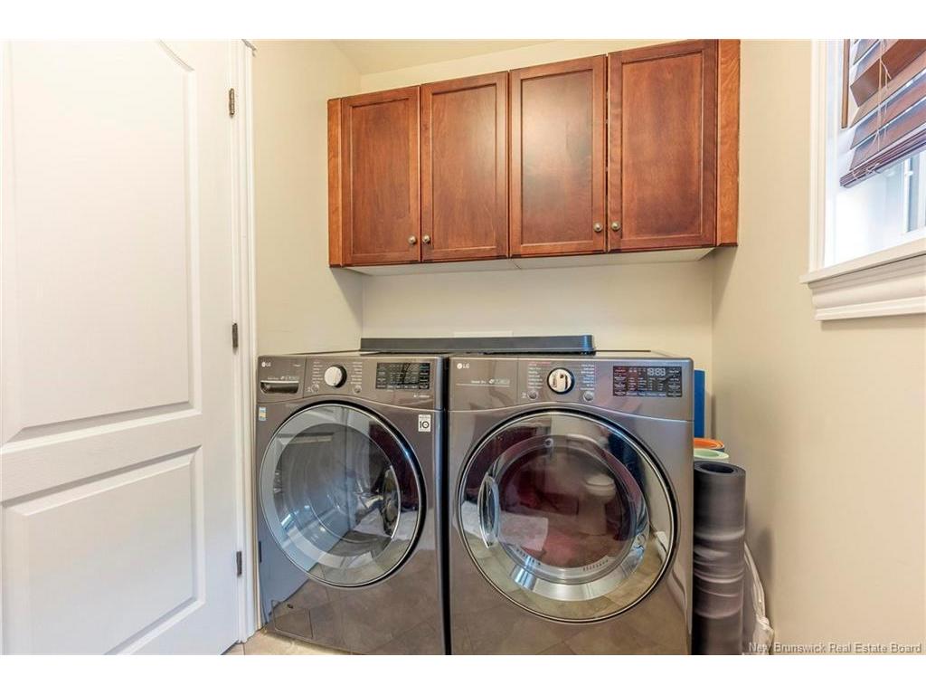 









453


Twin Oaks

DR,
Moncton,




NB
E1G 0J2

