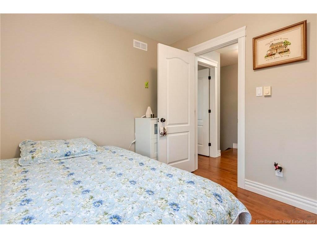 









453


Twin Oaks

DR,
Moncton,




NB
E1G 0J2


