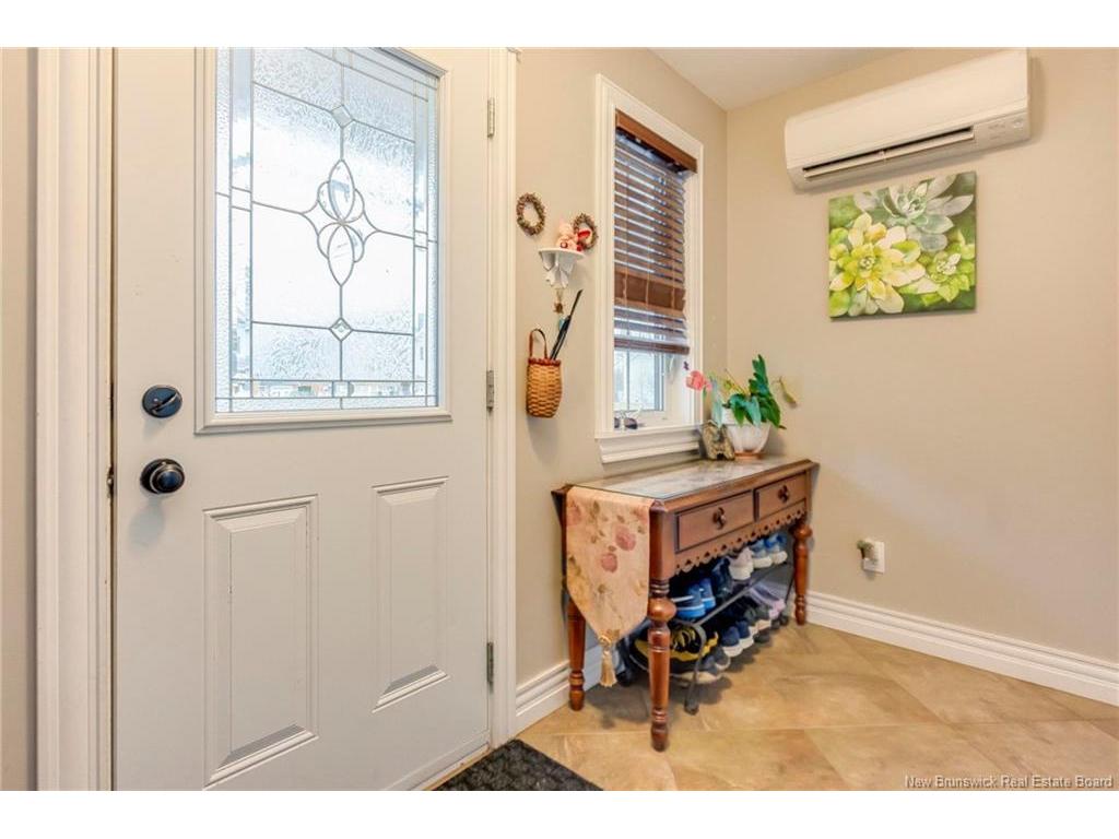 









453


Twin Oaks

DR,
Moncton,




NB
E1G 0J2


