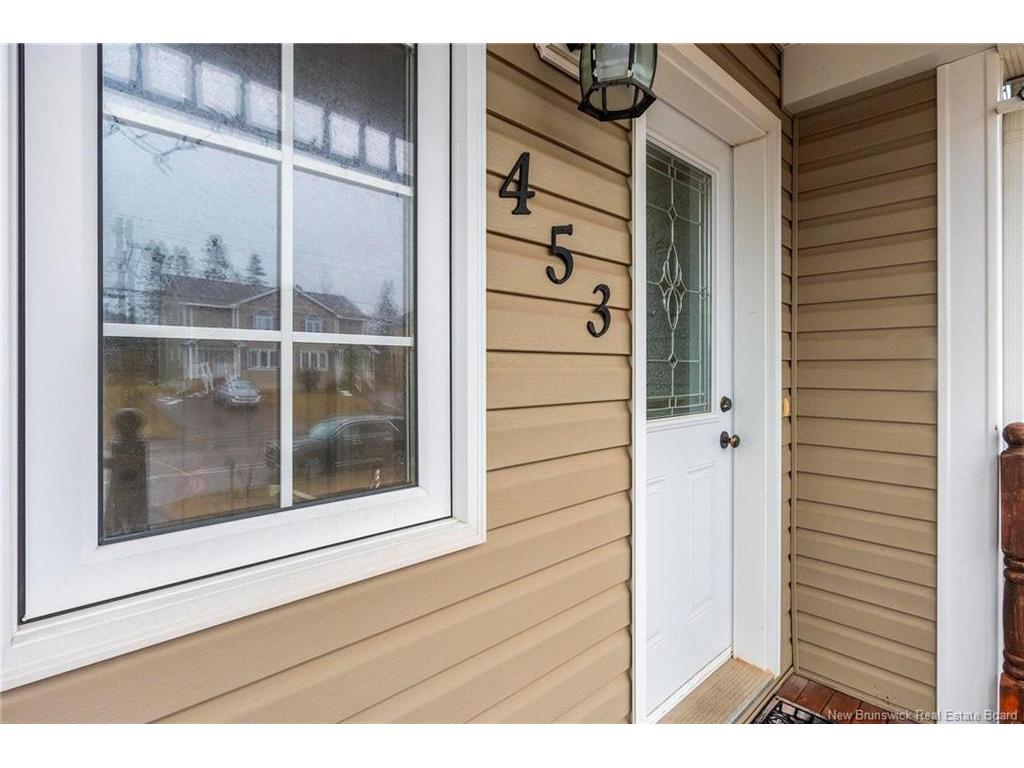 









453


Twin Oaks

DR,
Moncton,




NB
E1G 0J2

