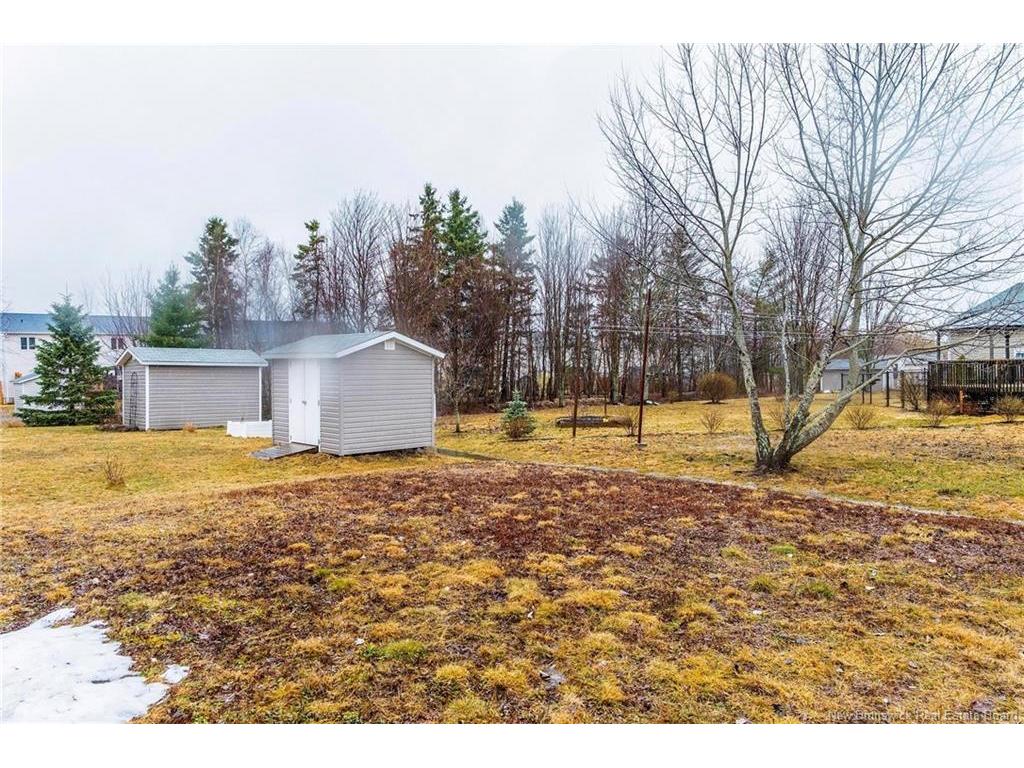 









453


Twin Oaks

DR,
Moncton,




NB
E1G 0J2

