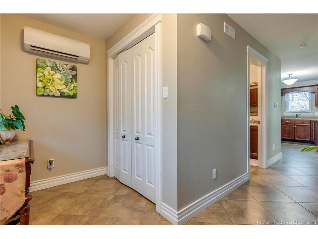 









453


Twin Oaks

DR,
Moncton,




NB
E1G 0J2

