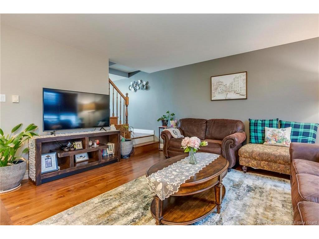 









453


Twin Oaks

DR,
Moncton,




NB
E1G 0J2

