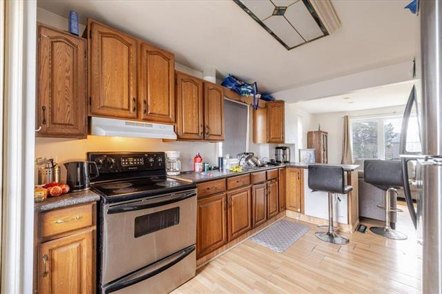 









823


Kernaghan

AVE,
Winnipeg,




MB
R2C 1L8


