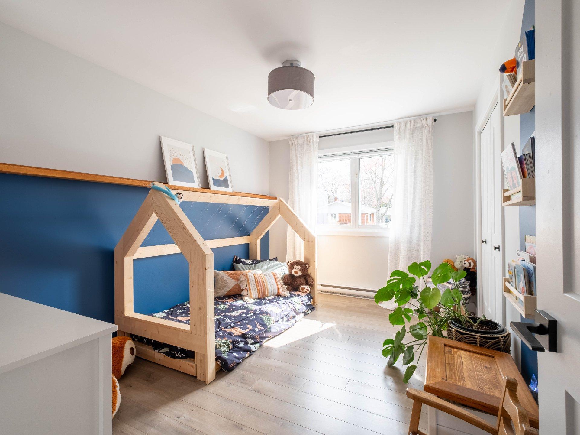 









5075


Rue Maisonneuve

,
Sorel-Tracy,




QC
J3R4K1

