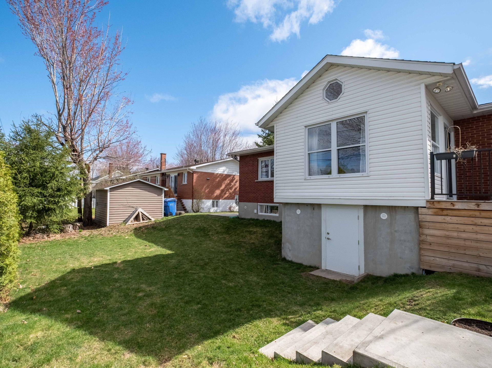 









5075


Rue Maisonneuve

,
Sorel-Tracy,




QC
J3R4K1

