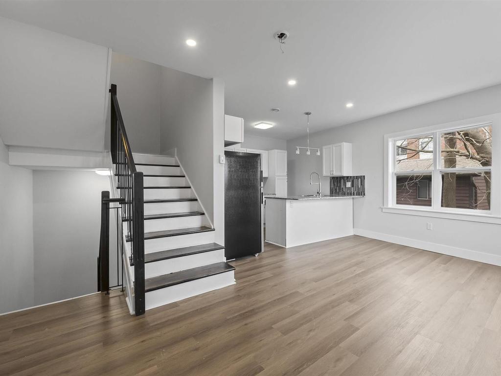 












3461 Windsor Street

,
Halifax,




NS
B3K 5G5

